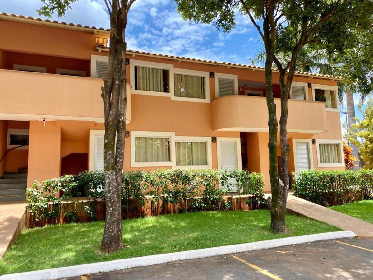 Hotel Diroma Fiori Com Um Dia De Acesso No Acqua Park Diroma Caldas Novas Luaran gambar