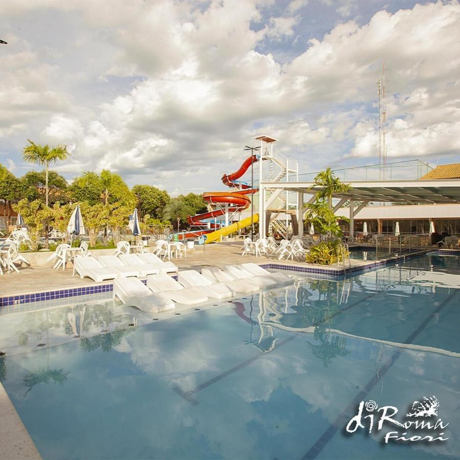 Hotel Diroma Fiori Com Um Dia De Acesso No Acqua Park Diroma Caldas Novas Luaran gambar