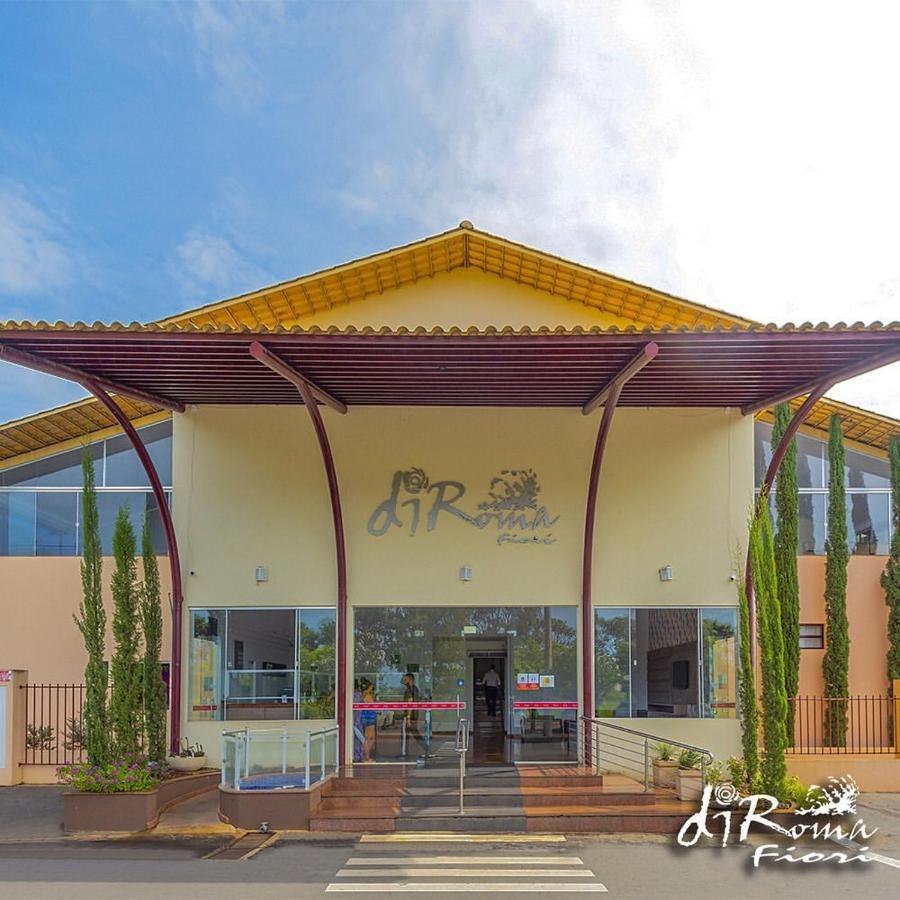 Hotel Diroma Fiori Com Um Dia De Acesso No Acqua Park Diroma Caldas Novas Luaran gambar